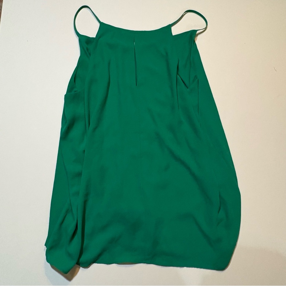 🎭 3/$20 Green Pleated Button Front Cami Tank Top XL Spaghetti Strap - Picture 3 of 5